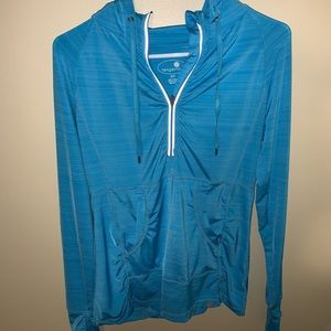 Athletic blue 3 quarter zip